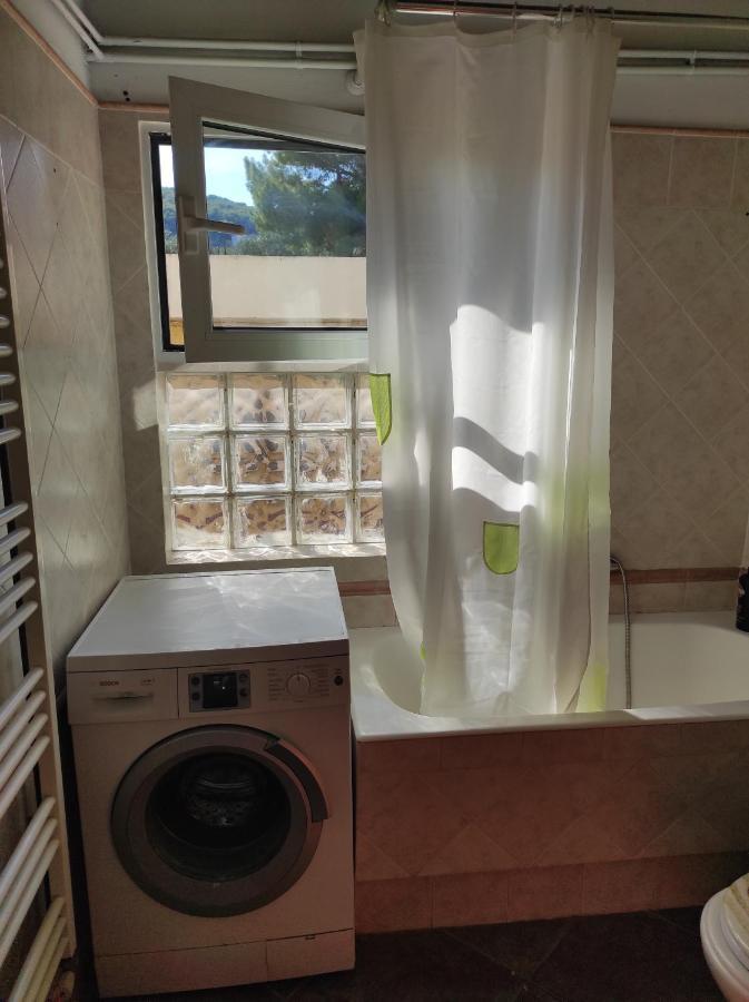 Near AirportAnd metropolitan Penelopi Cozy Home Artemida  Esterno foto